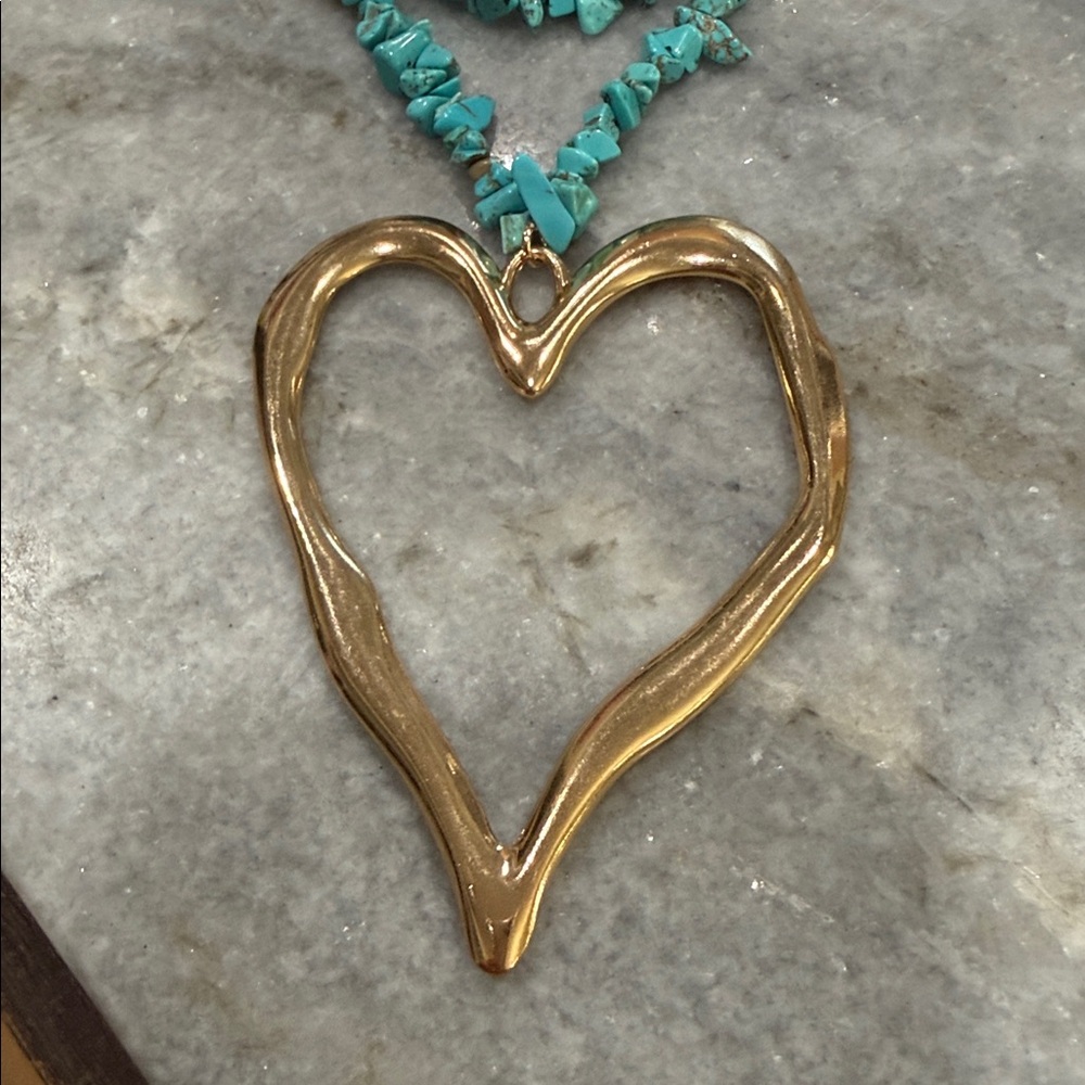 Pearl and Turquoise Multi-Strand Necklace with Gold Heart Pendant, New. - Picture 3 of 4